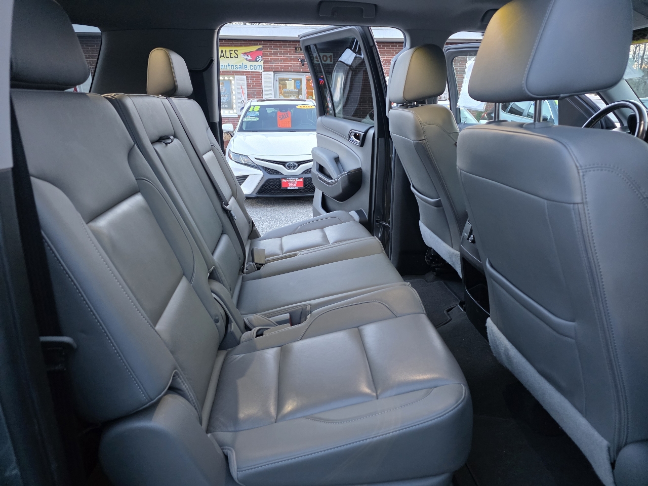Chevrolet Suburban LT 4WD 2019