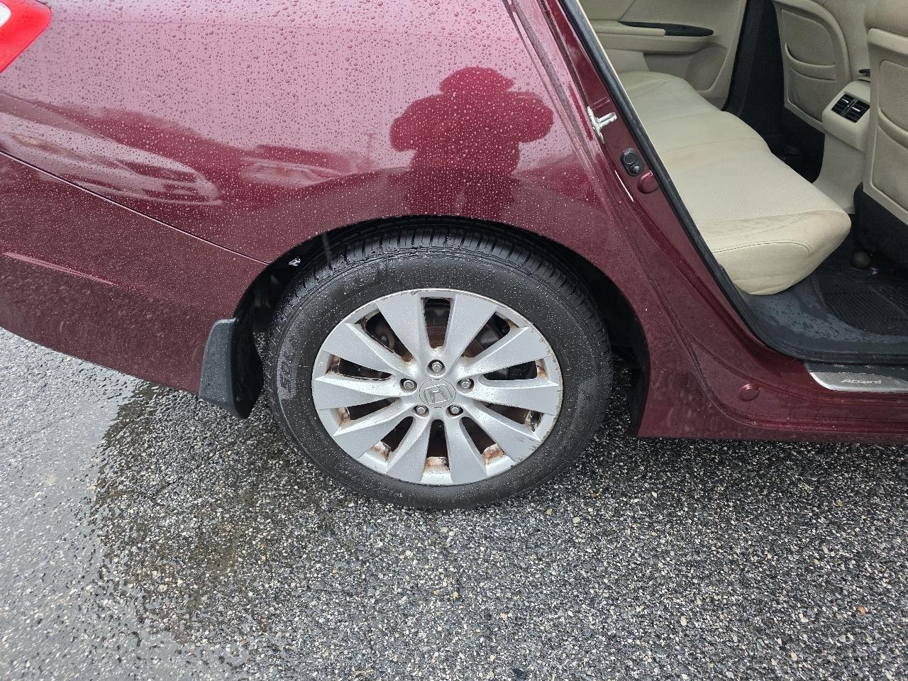 Honda Accord EX-L V6 Sedan AT 2013