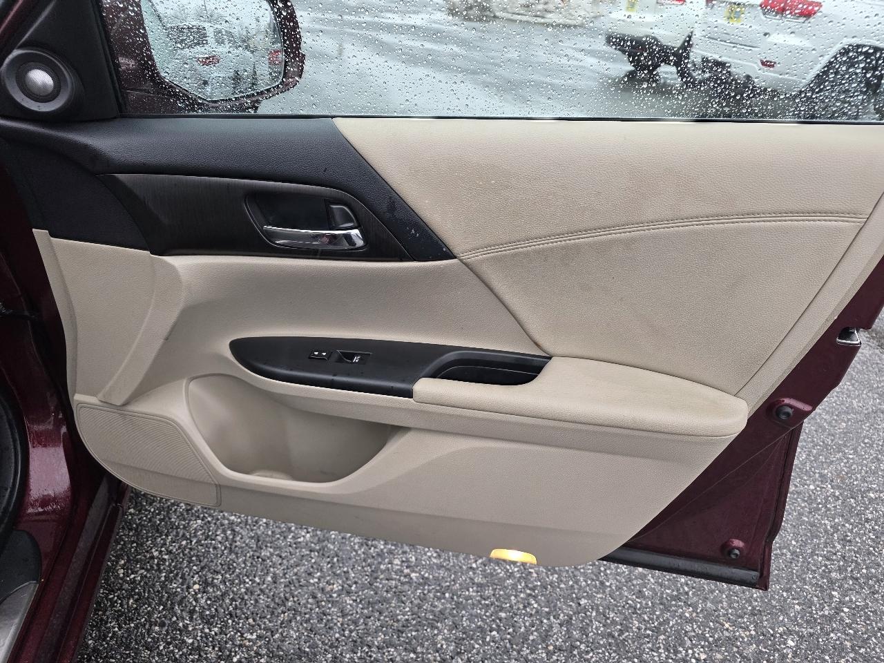 Honda Accord EX-L V6 Sedan AT 2013