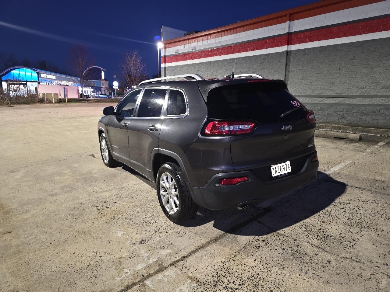 Jeep Cherokee Latitude FWD 2016