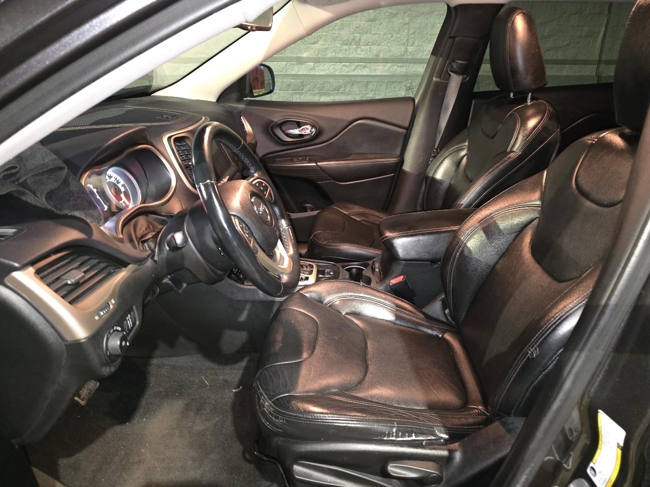 Jeep Cherokee Latitude FWD 2016