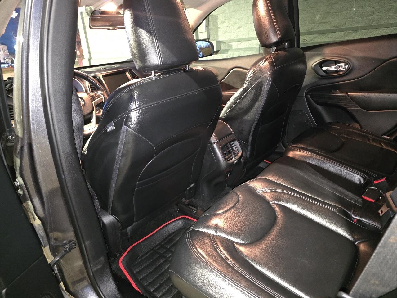 Jeep Cherokee Latitude FWD 2016