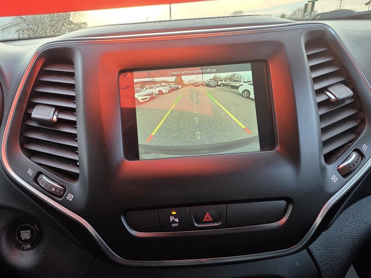 Jeep Cherokee Latitude Plus 4WD 2019