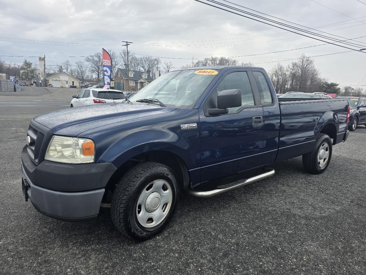 Ford F-150 2WD Reg Cab 145" XLT w/HD Payload Pkg 2008