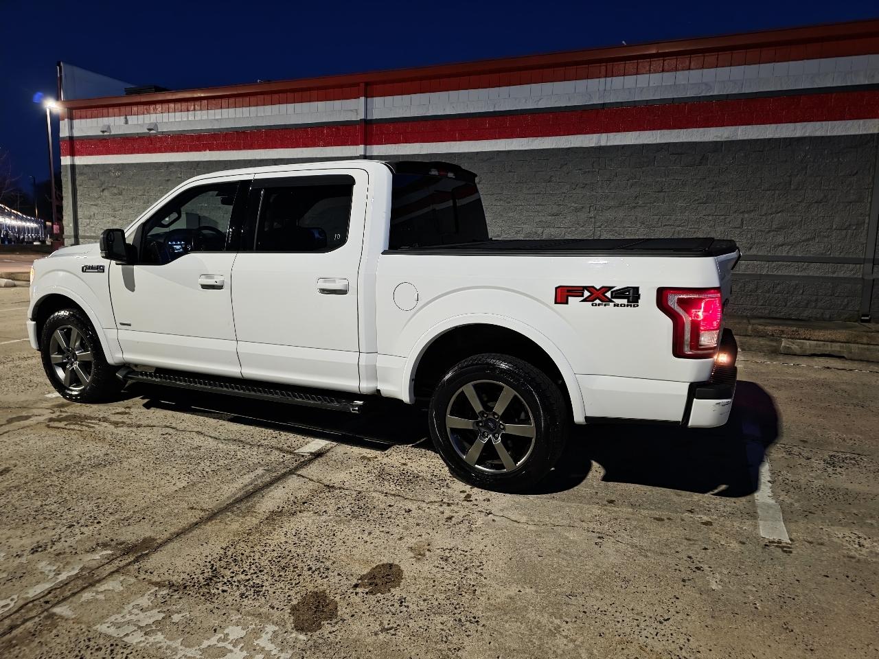Ford F-150 XLT SuperCrew 5.5-ft. Bed 4WD 2016