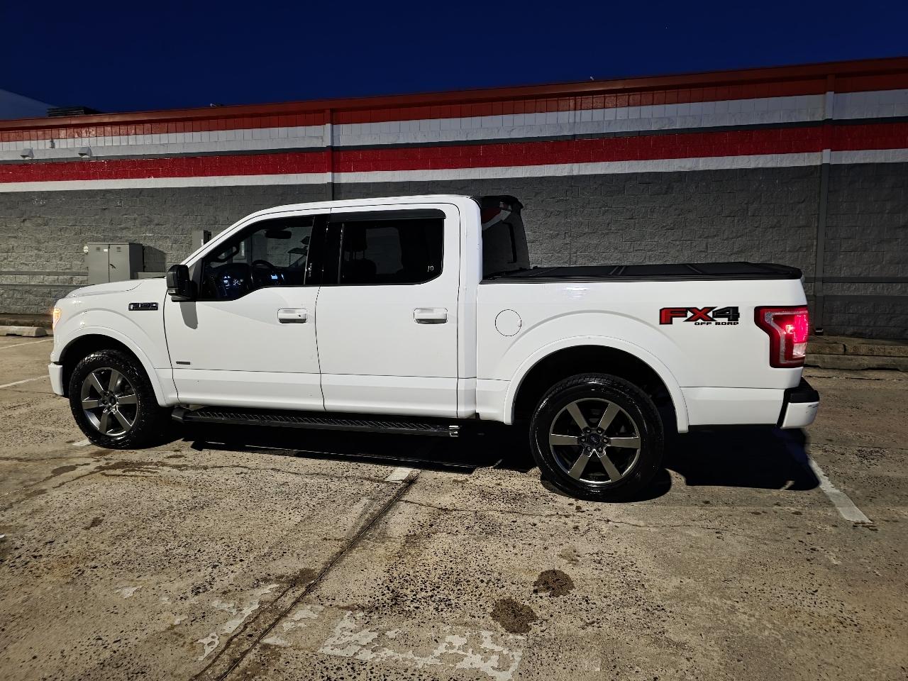 Ford F-150 XLT SuperCrew 5.5-ft. Bed 4WD 2016