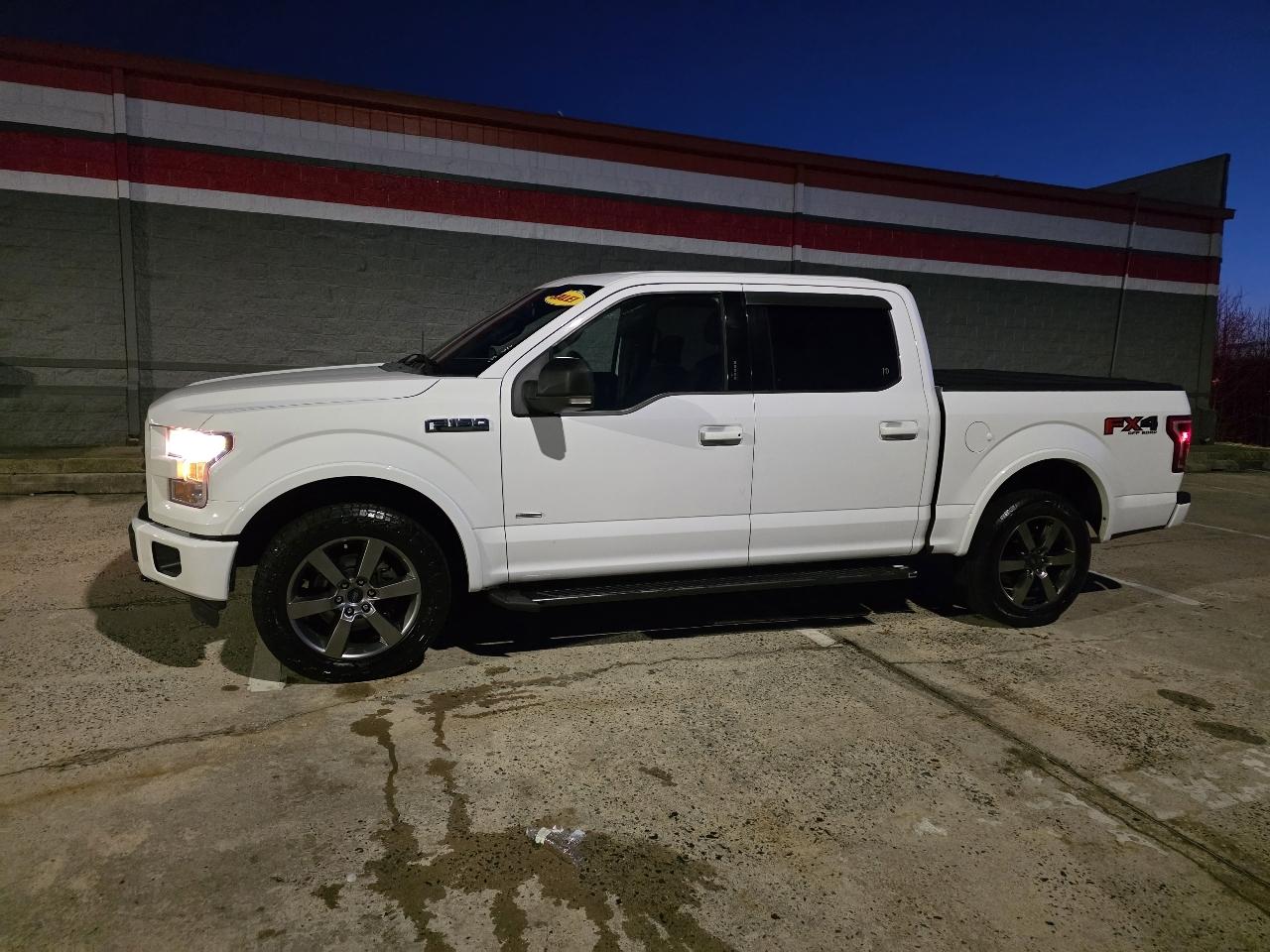 Ford F-150 XLT SuperCrew 5.5-ft. Bed 4WD 2016