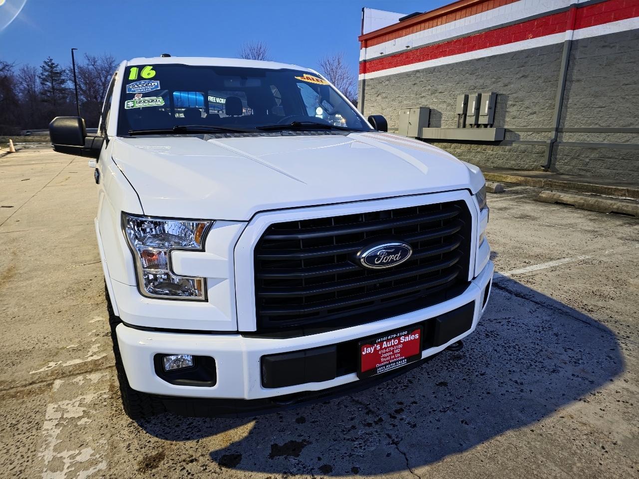Ford F-150 XLT SuperCrew 5.5-ft. Bed 4WD 2016