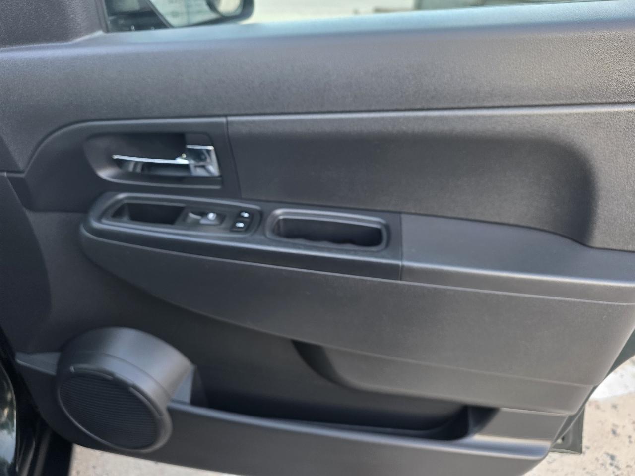 Jeep Liberty Sport 2WD 2011