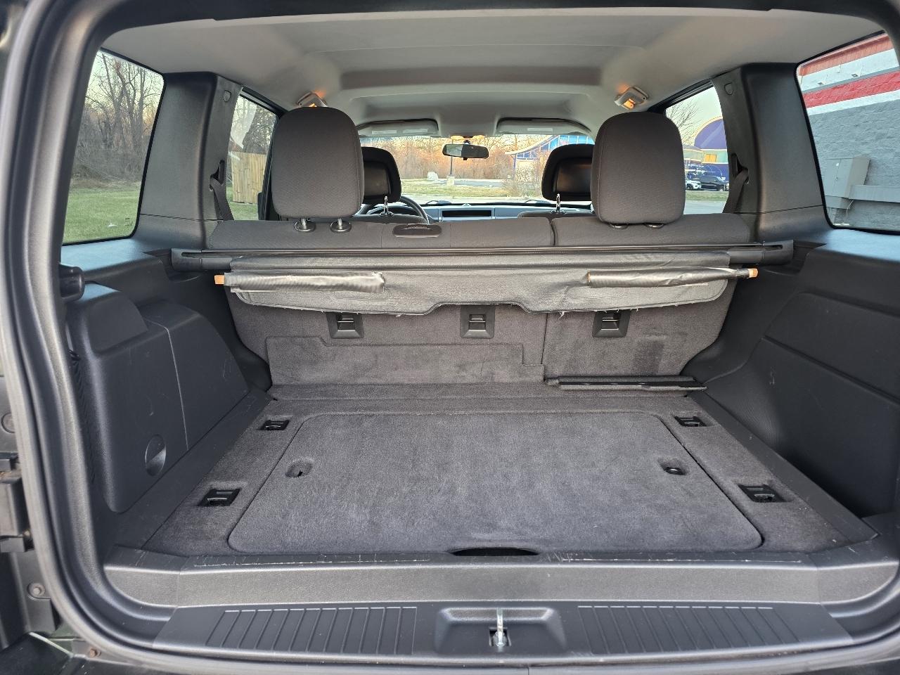 Jeep Liberty Sport 2WD 2011