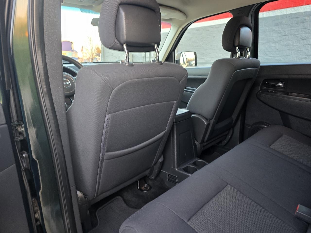 Jeep Liberty Sport 2WD 2011