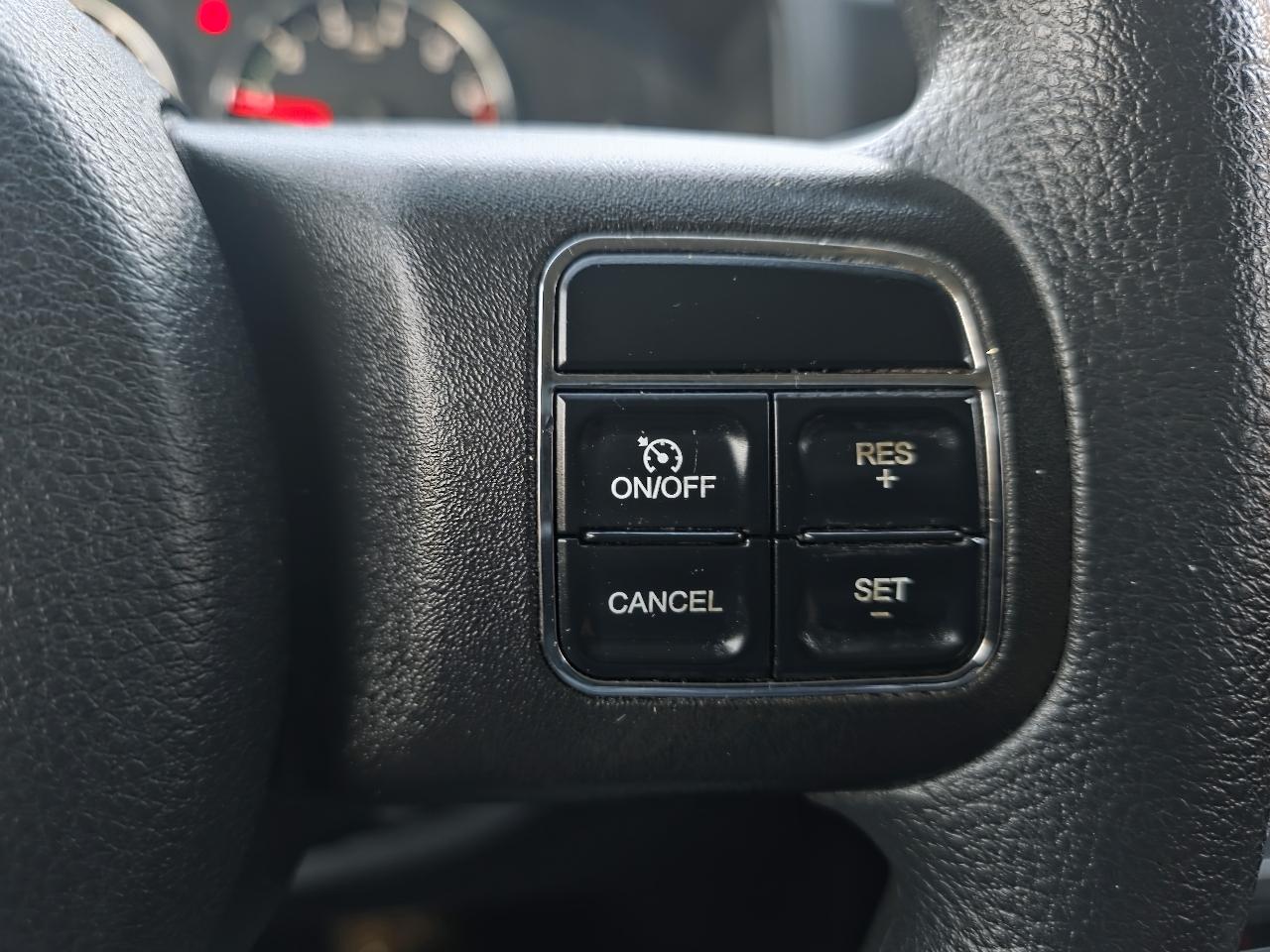 Jeep Liberty Sport 2WD 2011