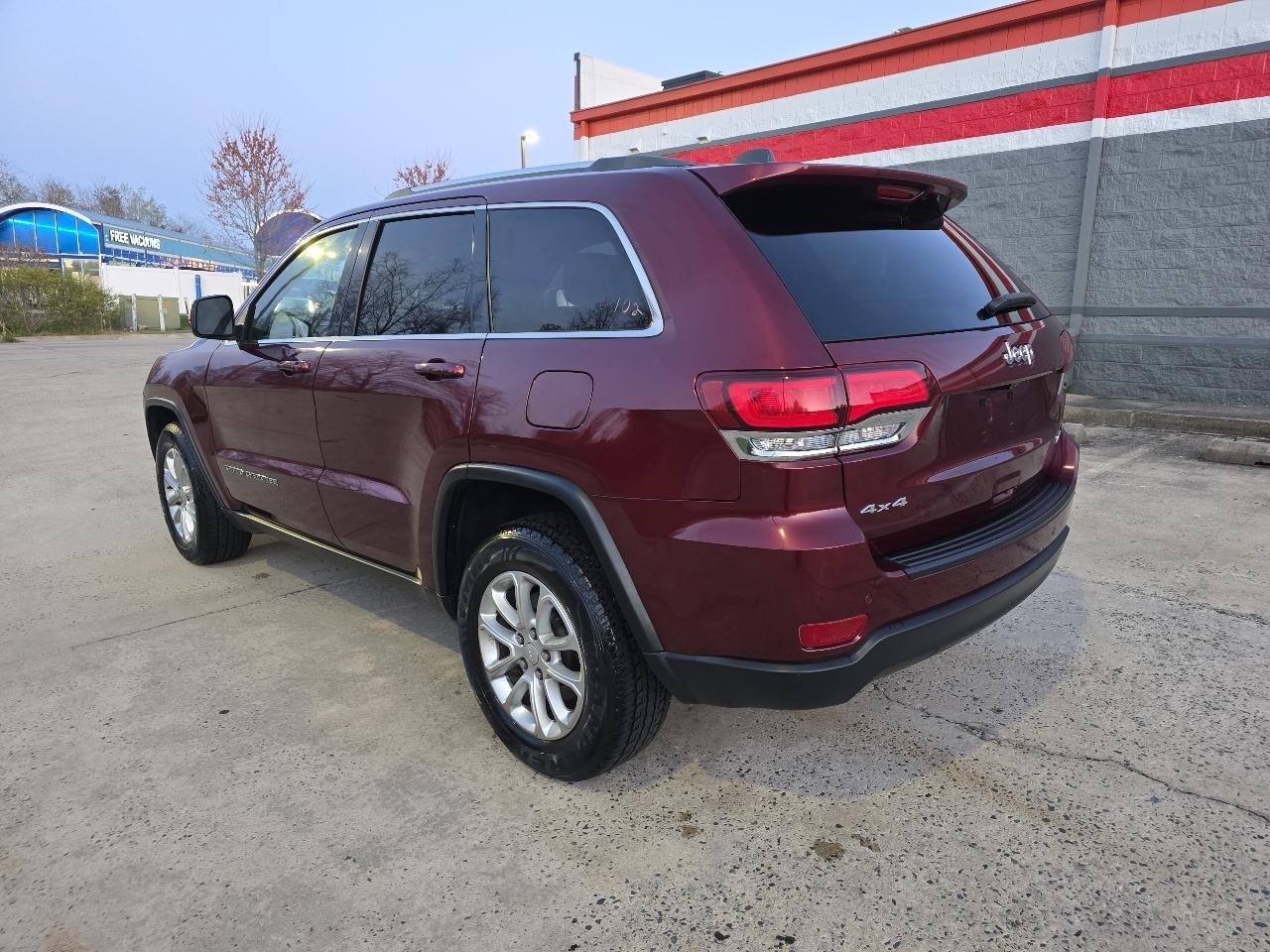 Jeep Grand Cherokee Laredo X 4WD 2021