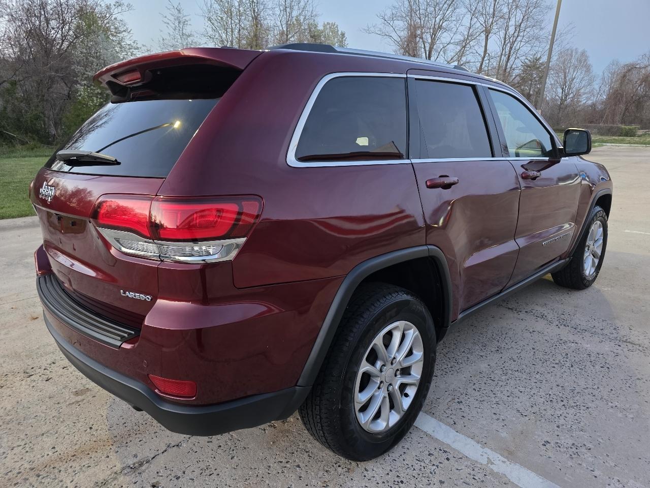 Jeep Grand Cherokee Laredo X 4WD 2021
