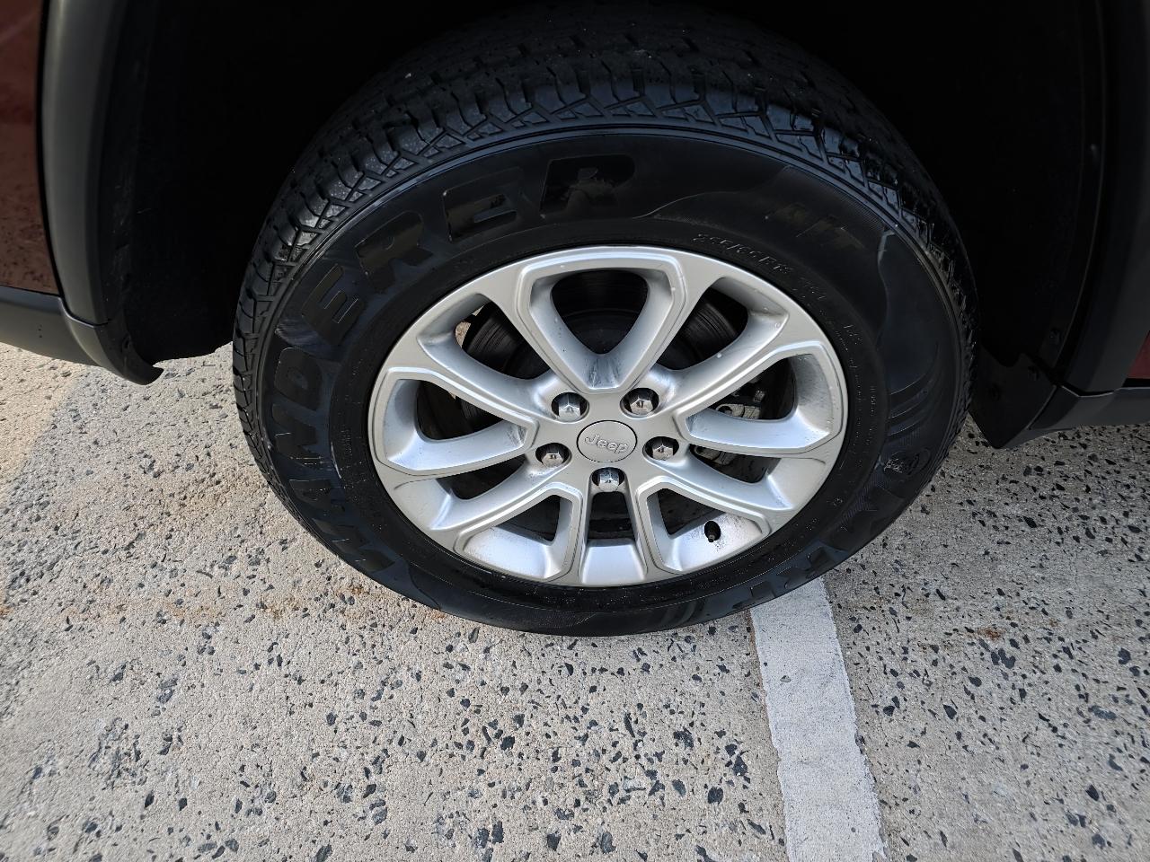 Jeep Grand Cherokee Laredo X 4WD 2021