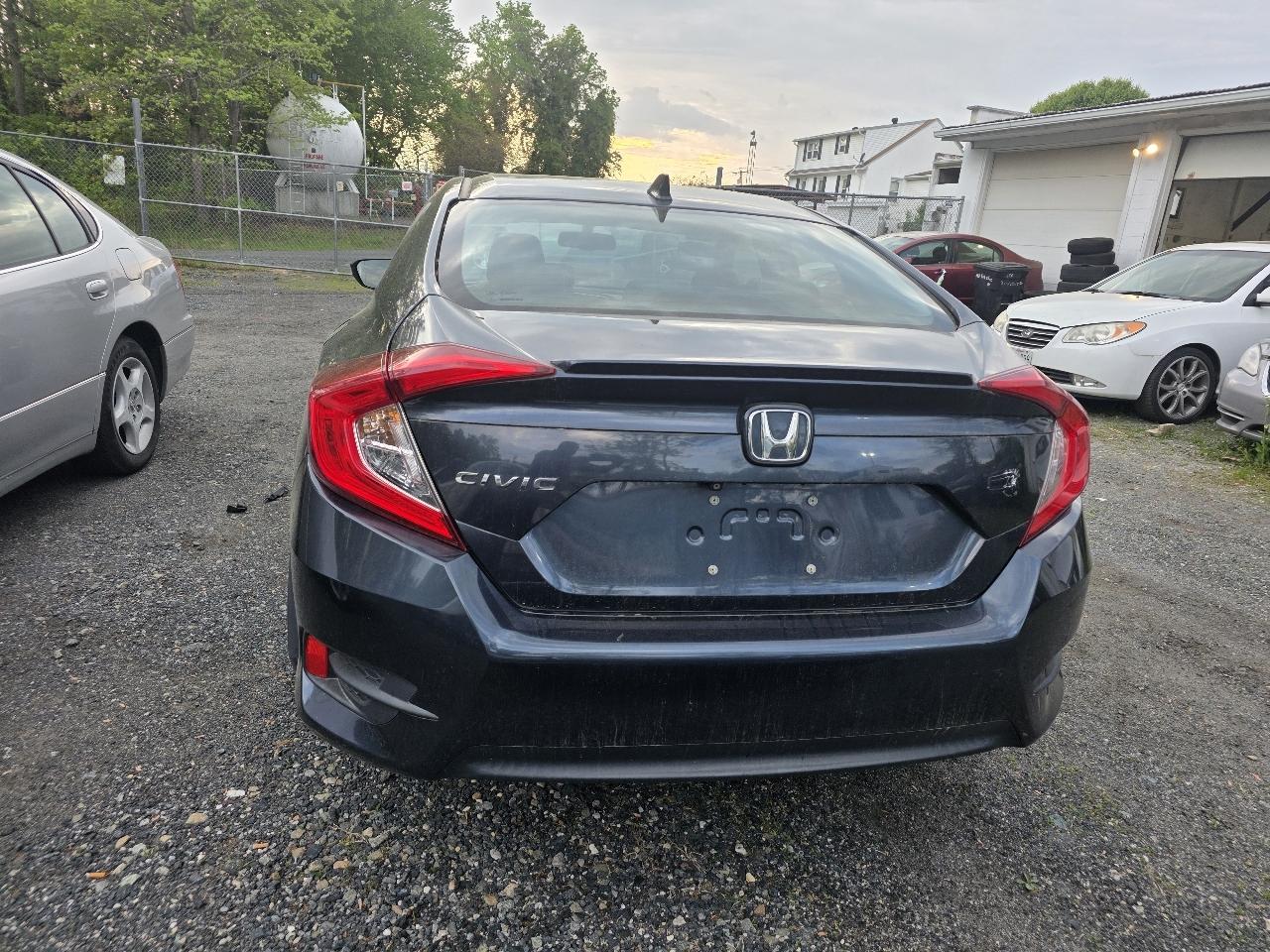 Honda Civic EX-TL Sedan CVT 2016
