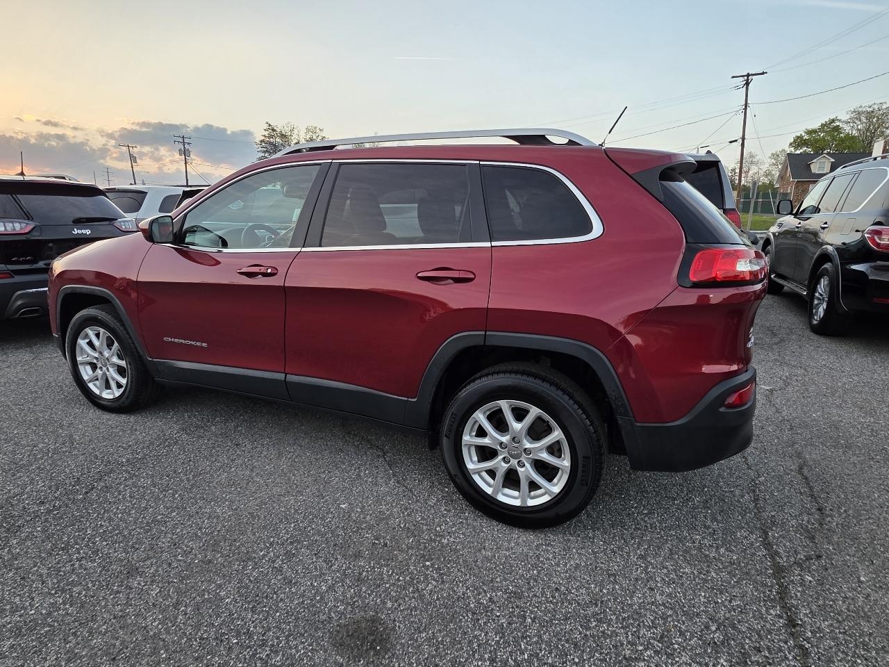 Jeep Cherokee Latitude 4WD 2015