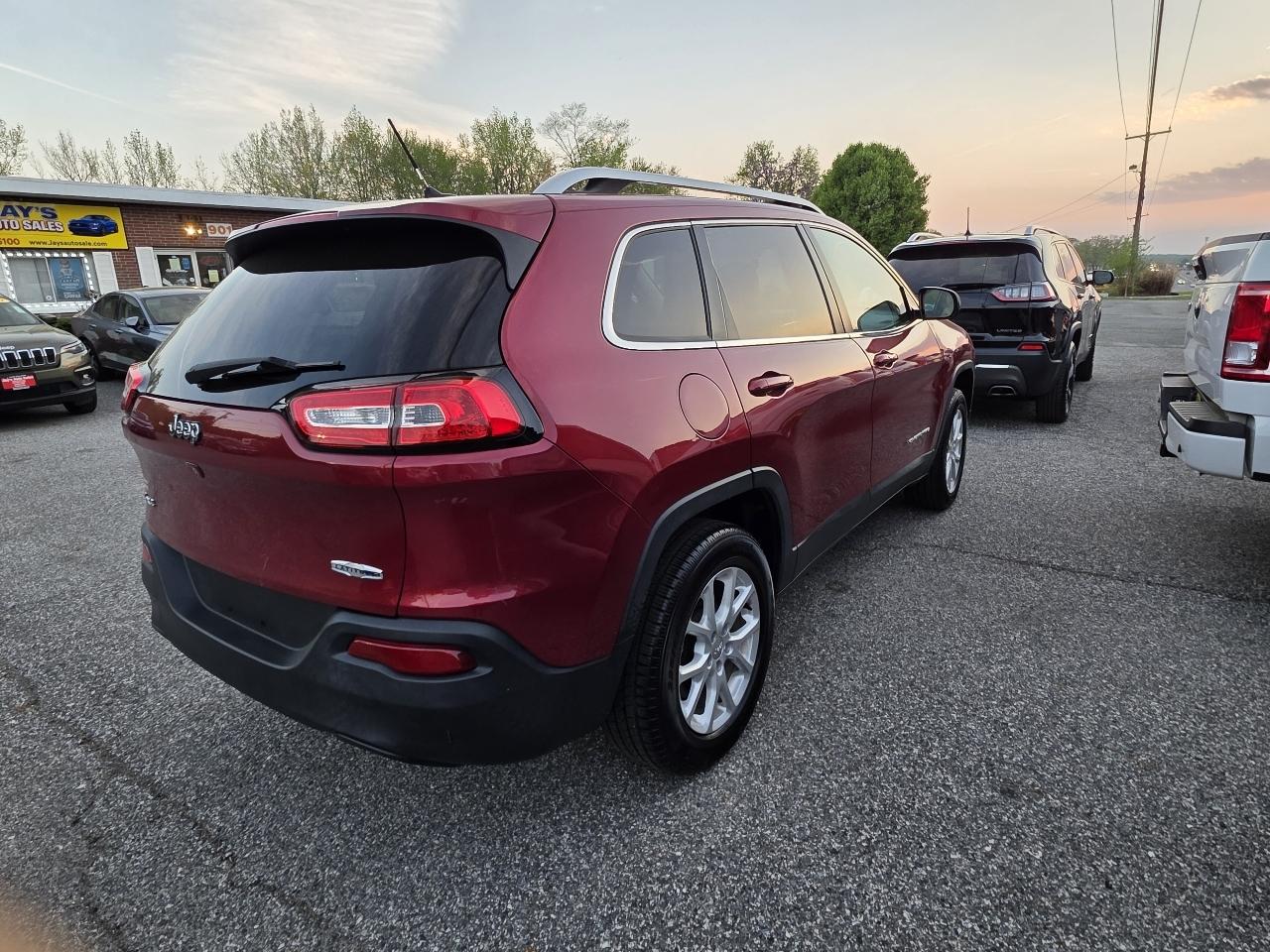 Jeep Cherokee Latitude 4WD 2015