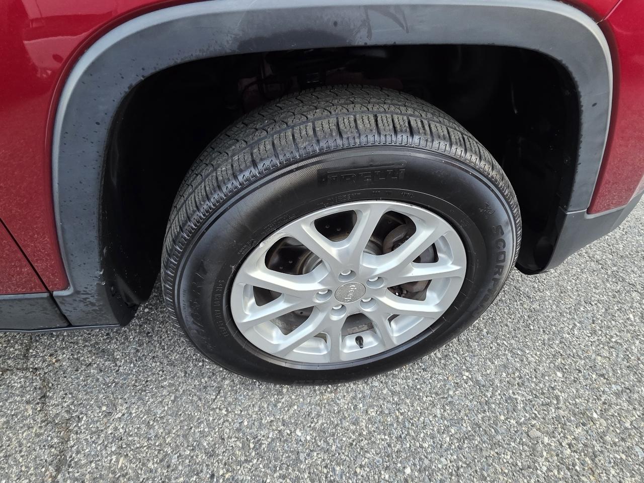 Jeep Cherokee Latitude 4WD 2015