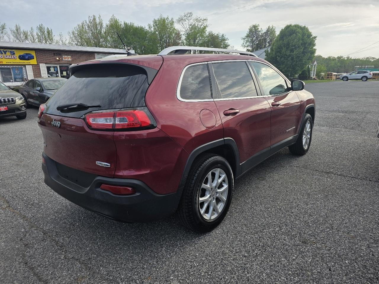 Jeep Cherokee Latitude 4WD 2015
