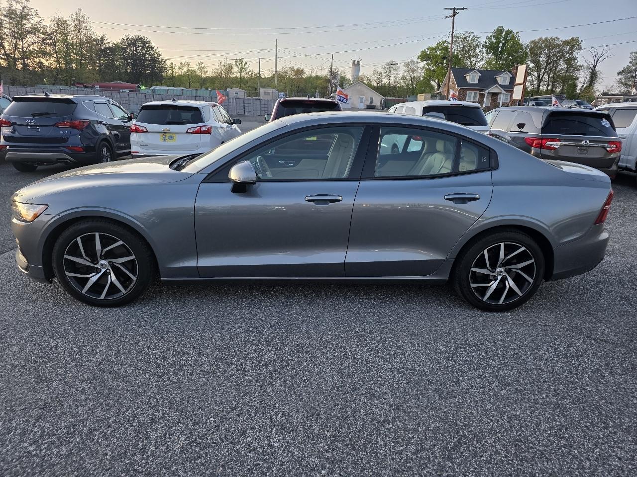 Volvo S60 T6 Momentum AWD 2019