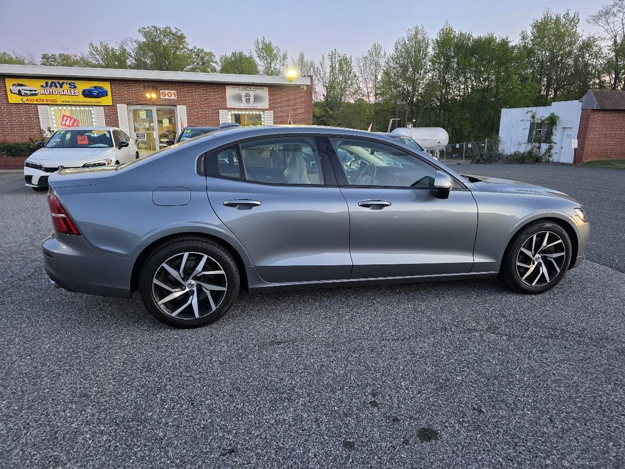 Volvo S60 T6 Momentum AWD 2019