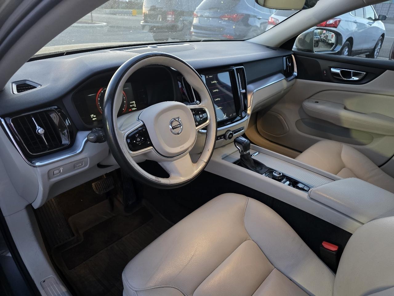 Volvo S60 T6 Momentum AWD 2019