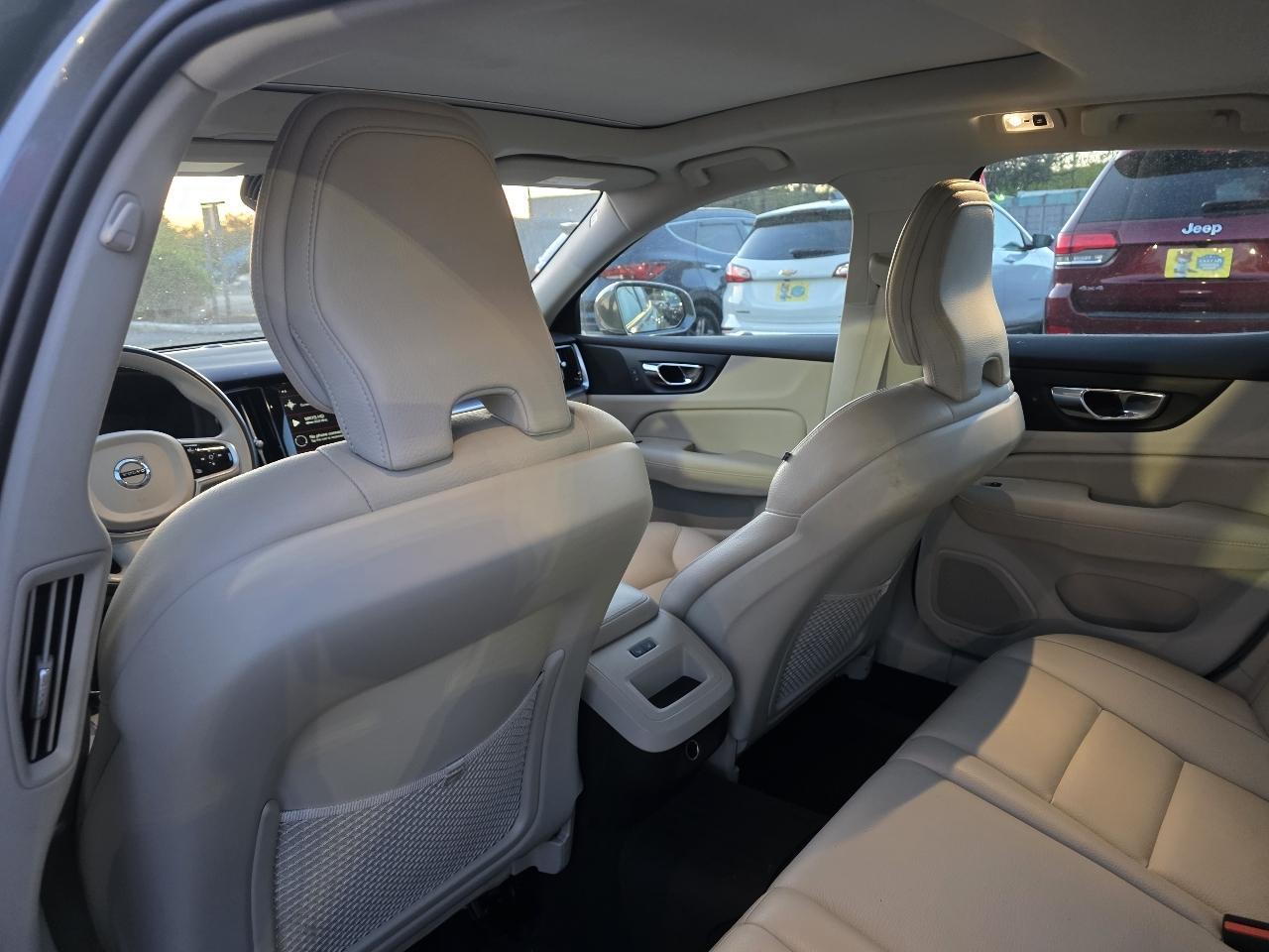 Volvo S60 T6 Momentum AWD 2019