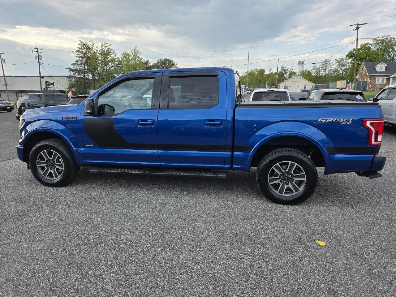 Ford F-150 XLT SuperCrew 5.5-ft. Bed 4WD 2017