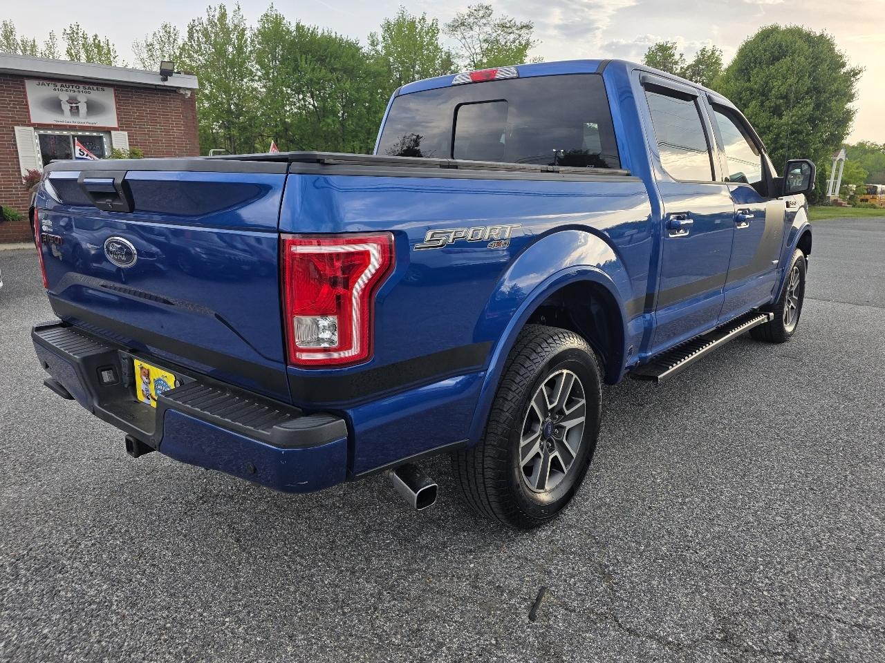 Ford F-150 XLT SuperCrew 5.5-ft. Bed 4WD 2017