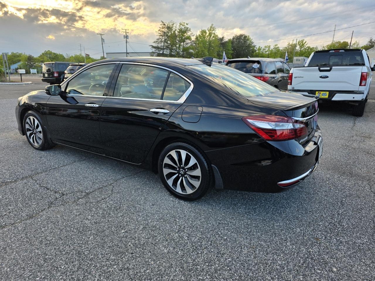 Honda Accord Hybrid Base 2017