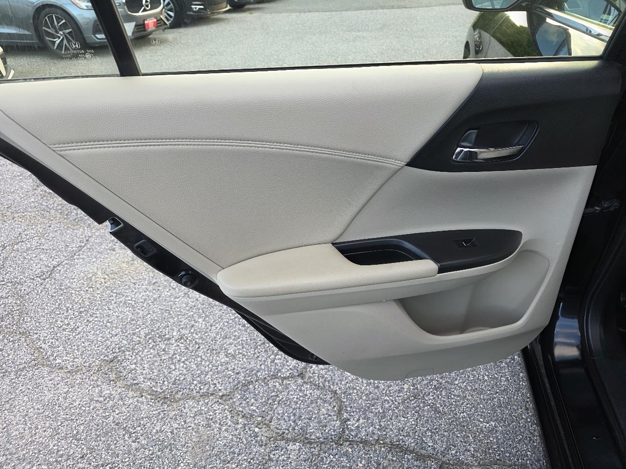 Honda Accord Hybrid Base 2017