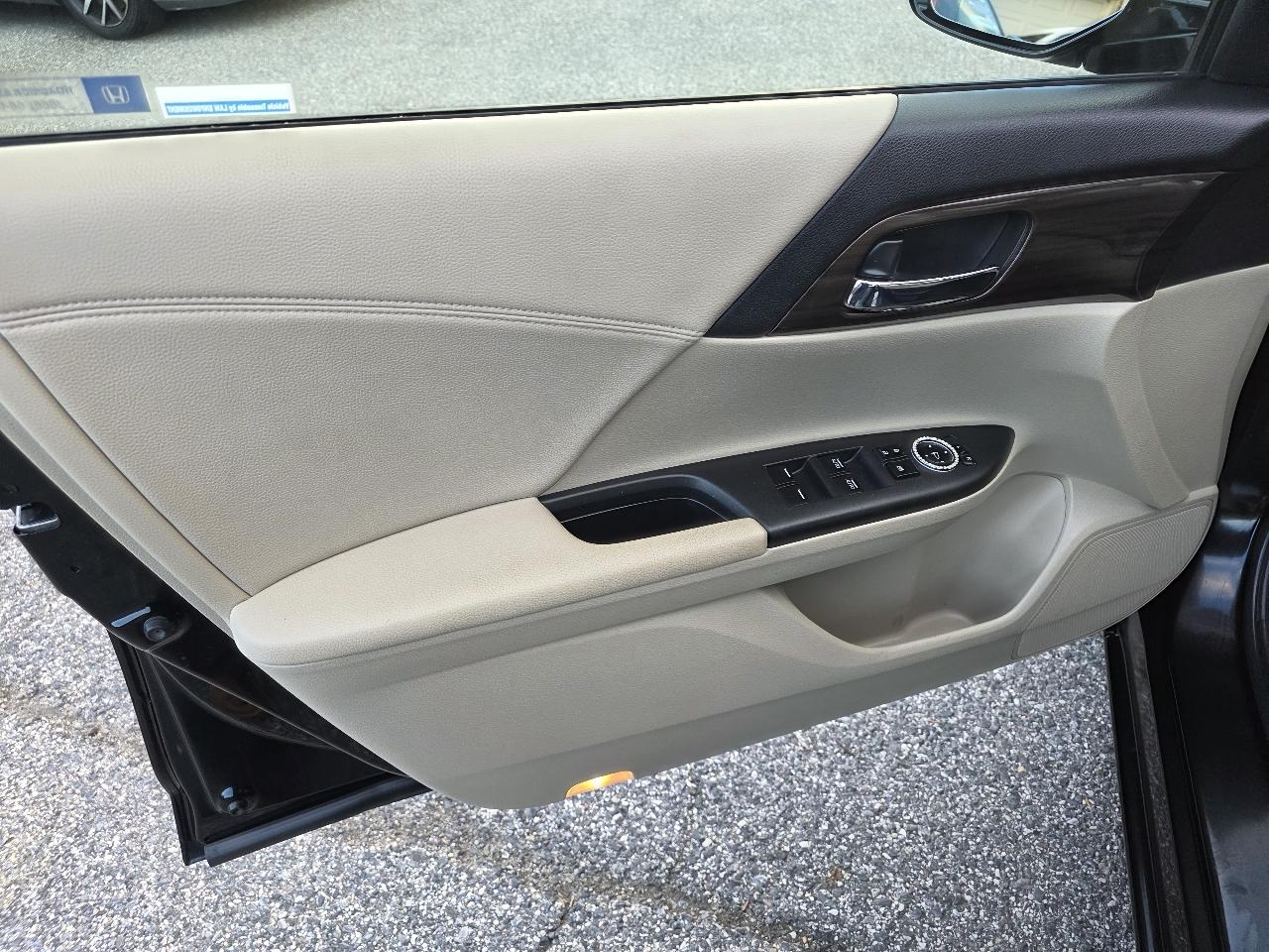 Honda Accord Hybrid Base 2017