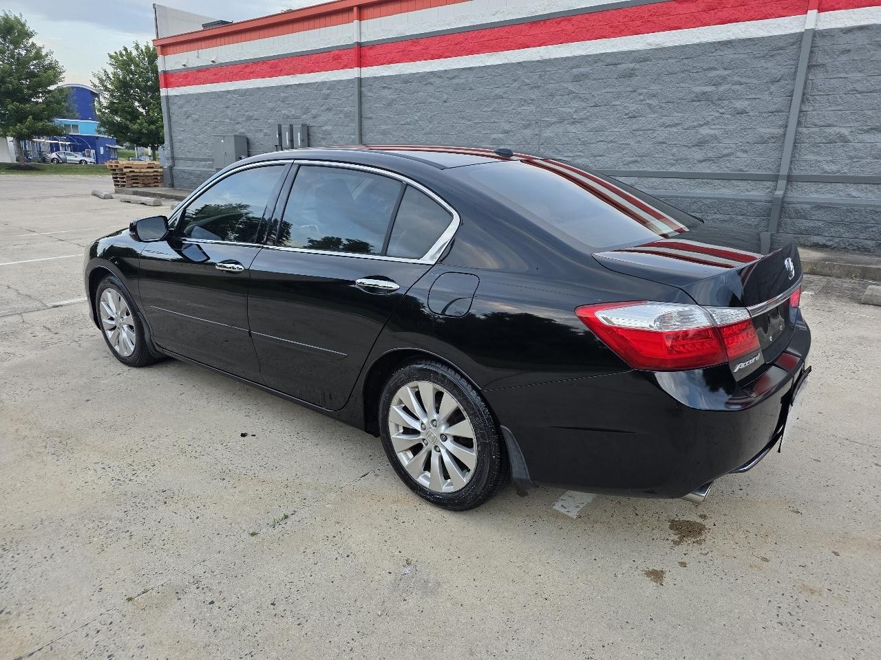 Honda Accord EX-L V6 Sedan AT 2013
