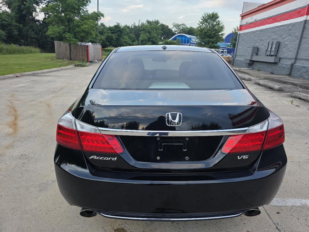 Honda Accord EX-L V6 Sedan AT 2013