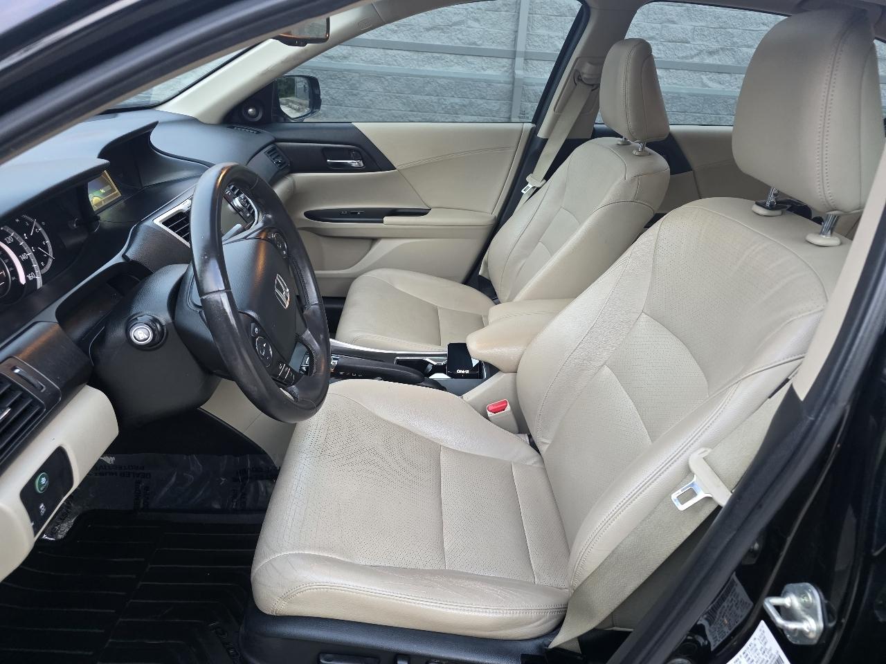 Honda Accord EX-L V6 Sedan AT 2013