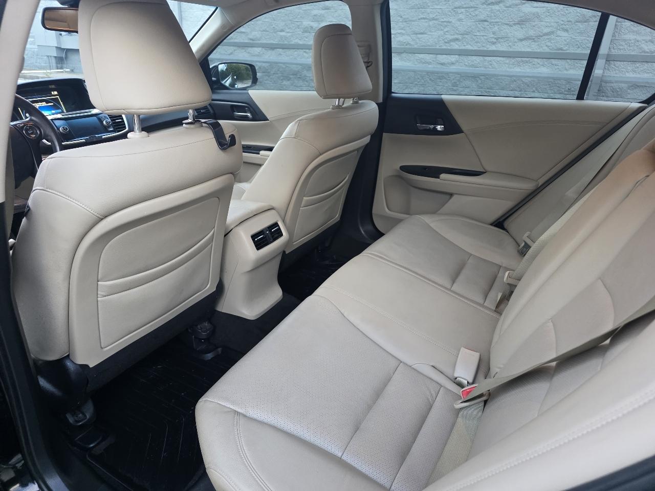 Honda Accord EX-L V6 Sedan AT 2013