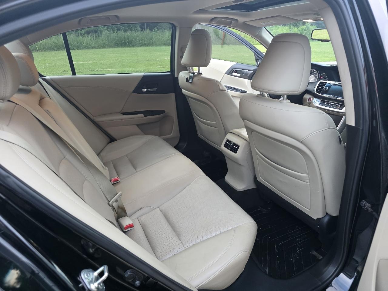 Honda Accord EX-L V6 Sedan AT 2013