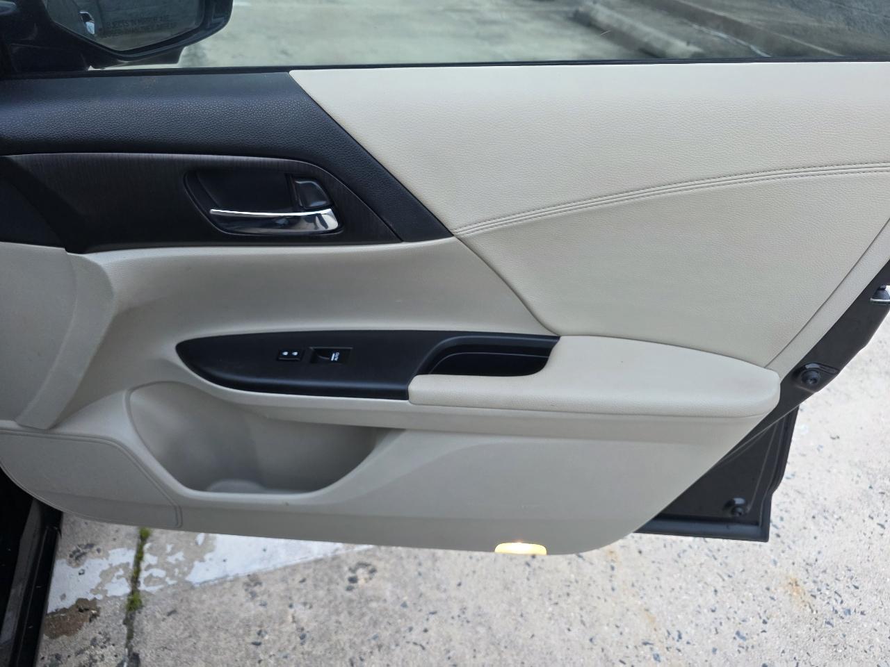 Honda Accord EX-L V6 Sedan AT 2013
