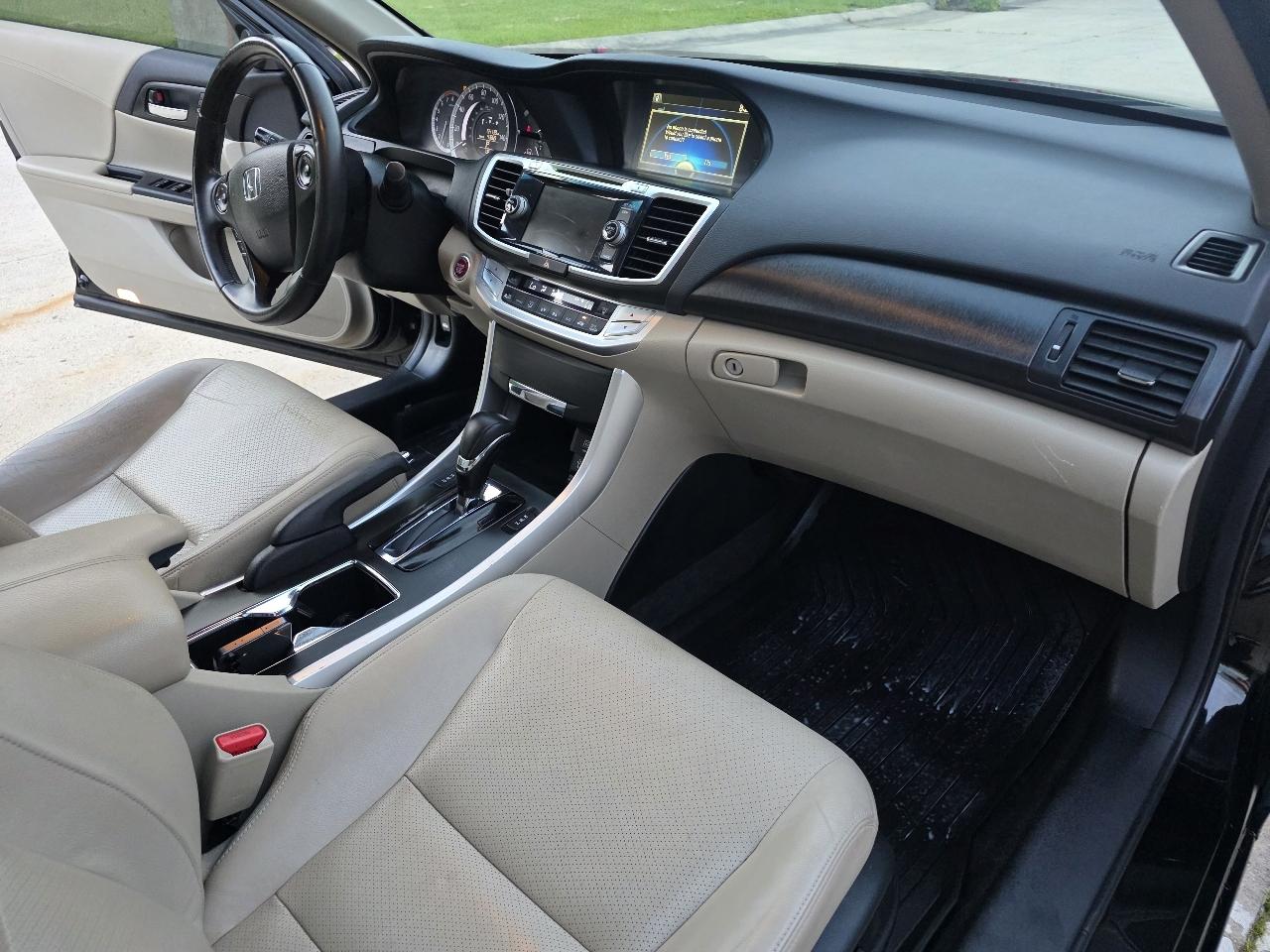 Honda Accord EX-L V6 Sedan AT 2013