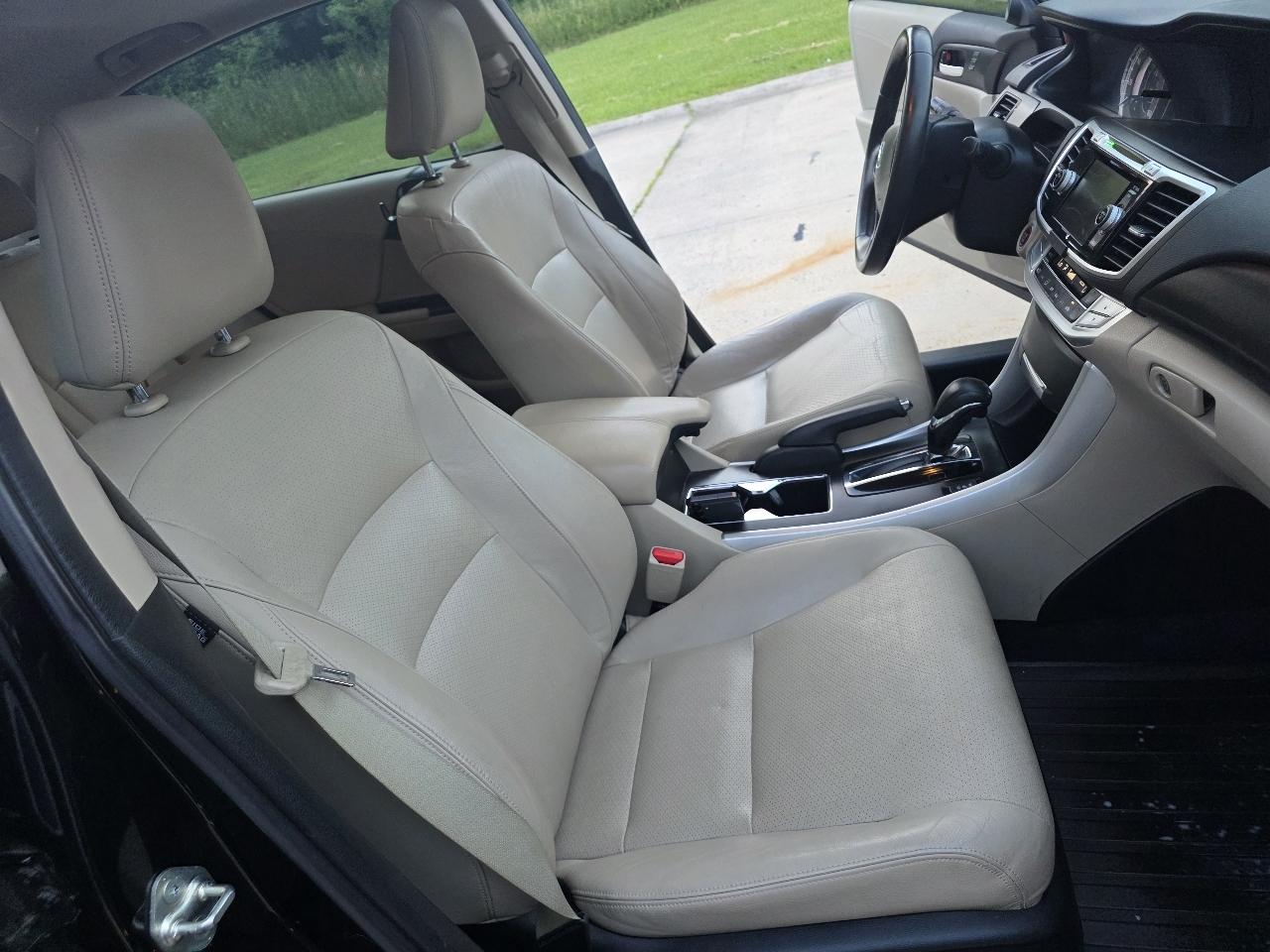 Honda Accord EX-L V6 Sedan AT 2013