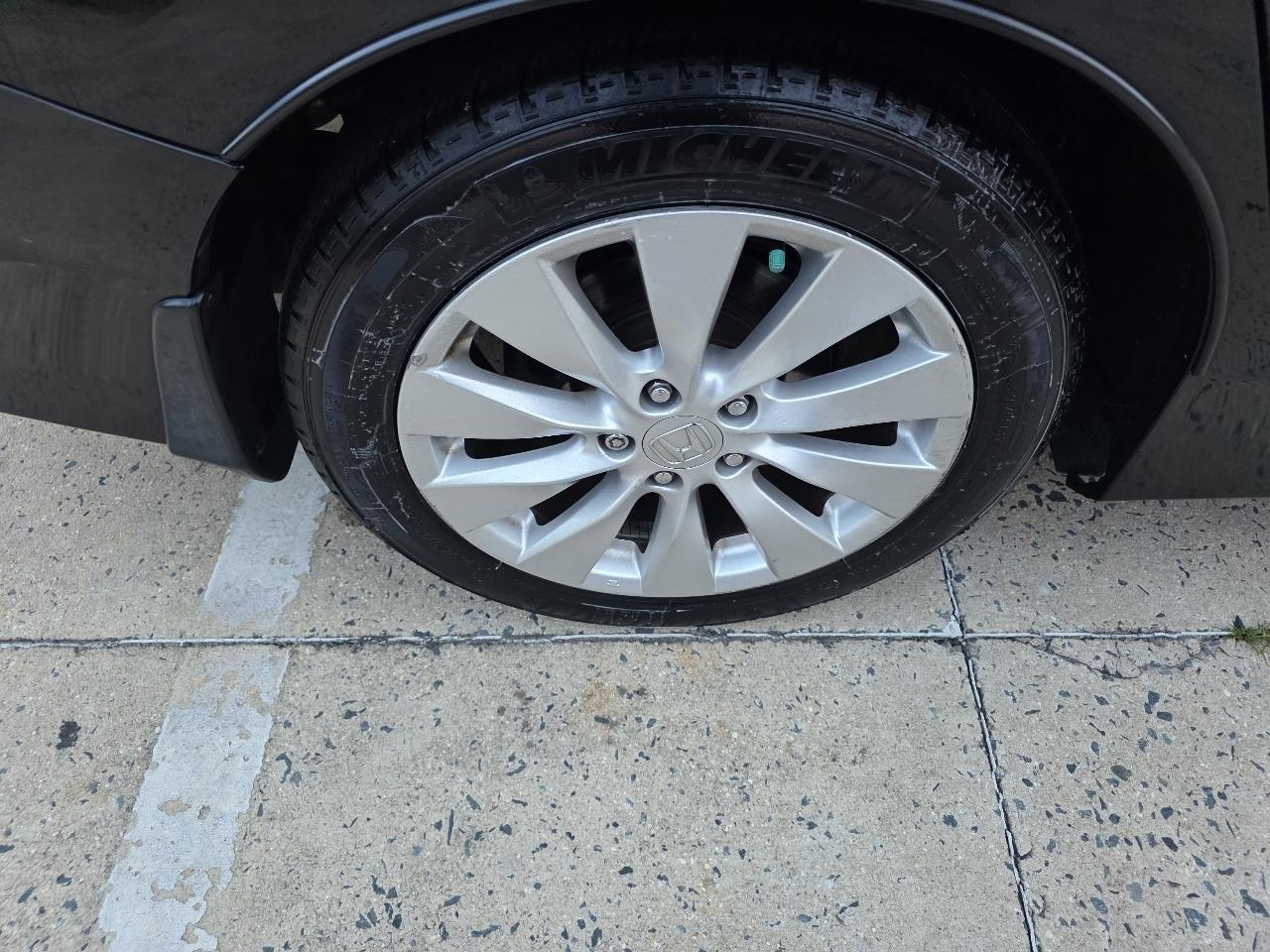 Honda Accord EX-L V6 Sedan AT 2013