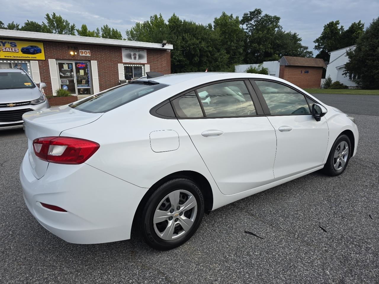 Chevrolet Cruze LS Auto 2016