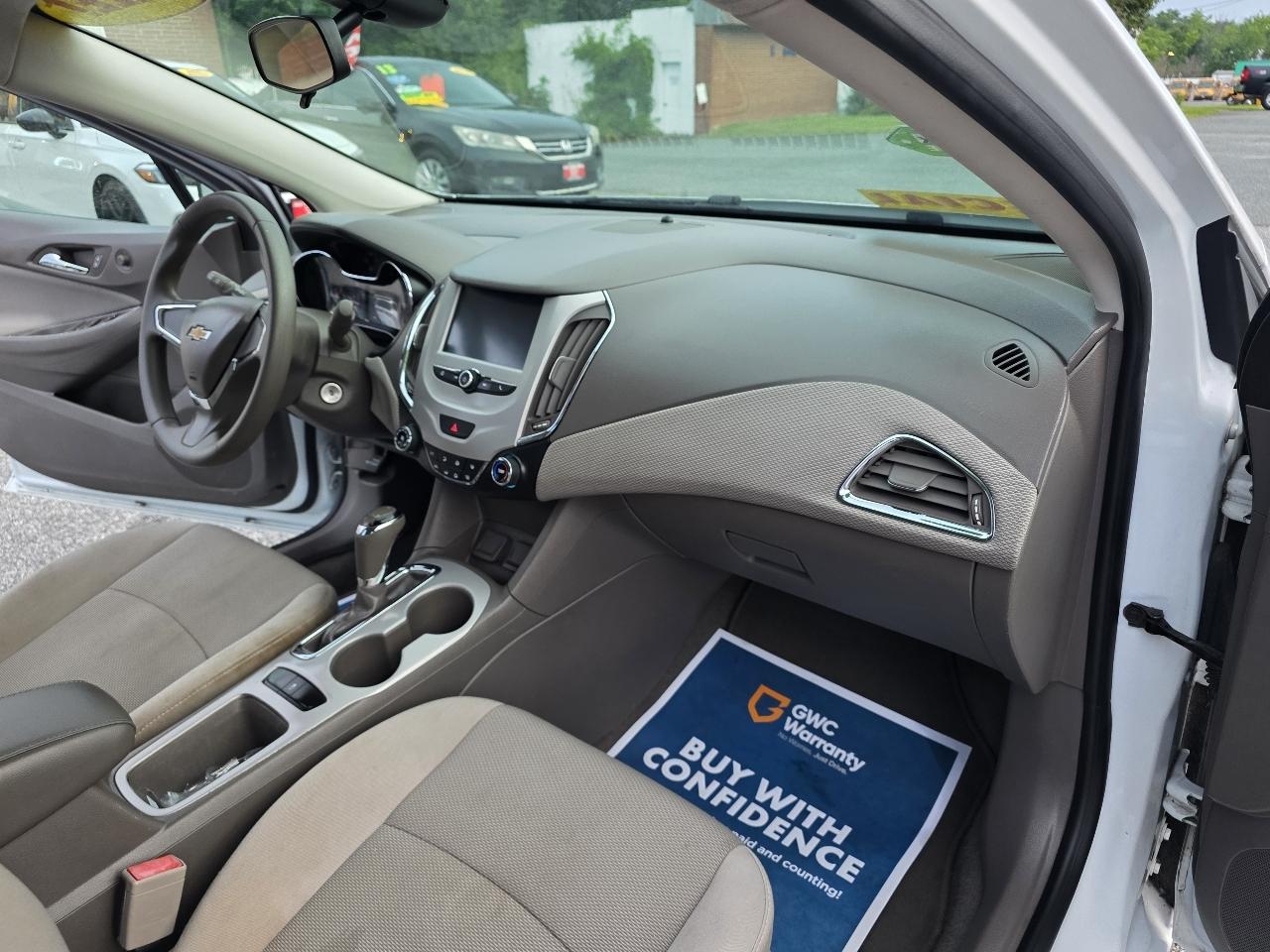 Chevrolet Cruze LS Auto 2016
