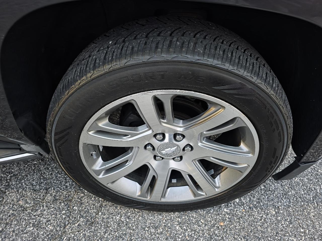 Chevrolet Suburban LTZ 1500 4WD 2015