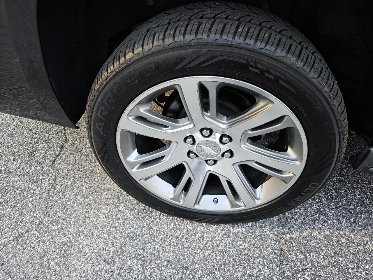 Chevrolet Suburban LTZ 1500 4WD 2015