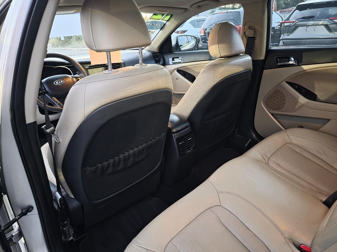 Kia Optima Hybrid Sedan 2012