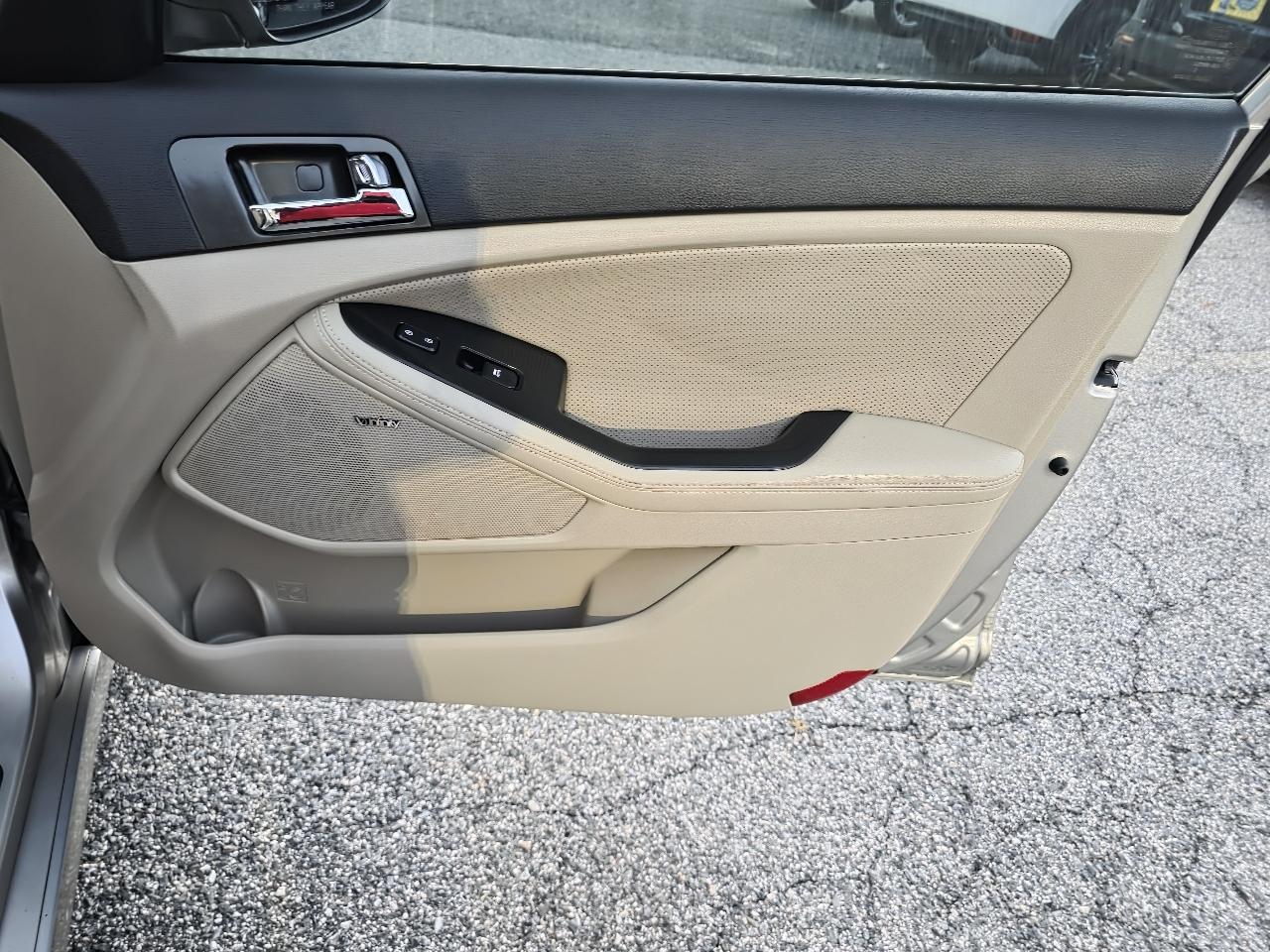 Kia Optima Hybrid Sedan 2012