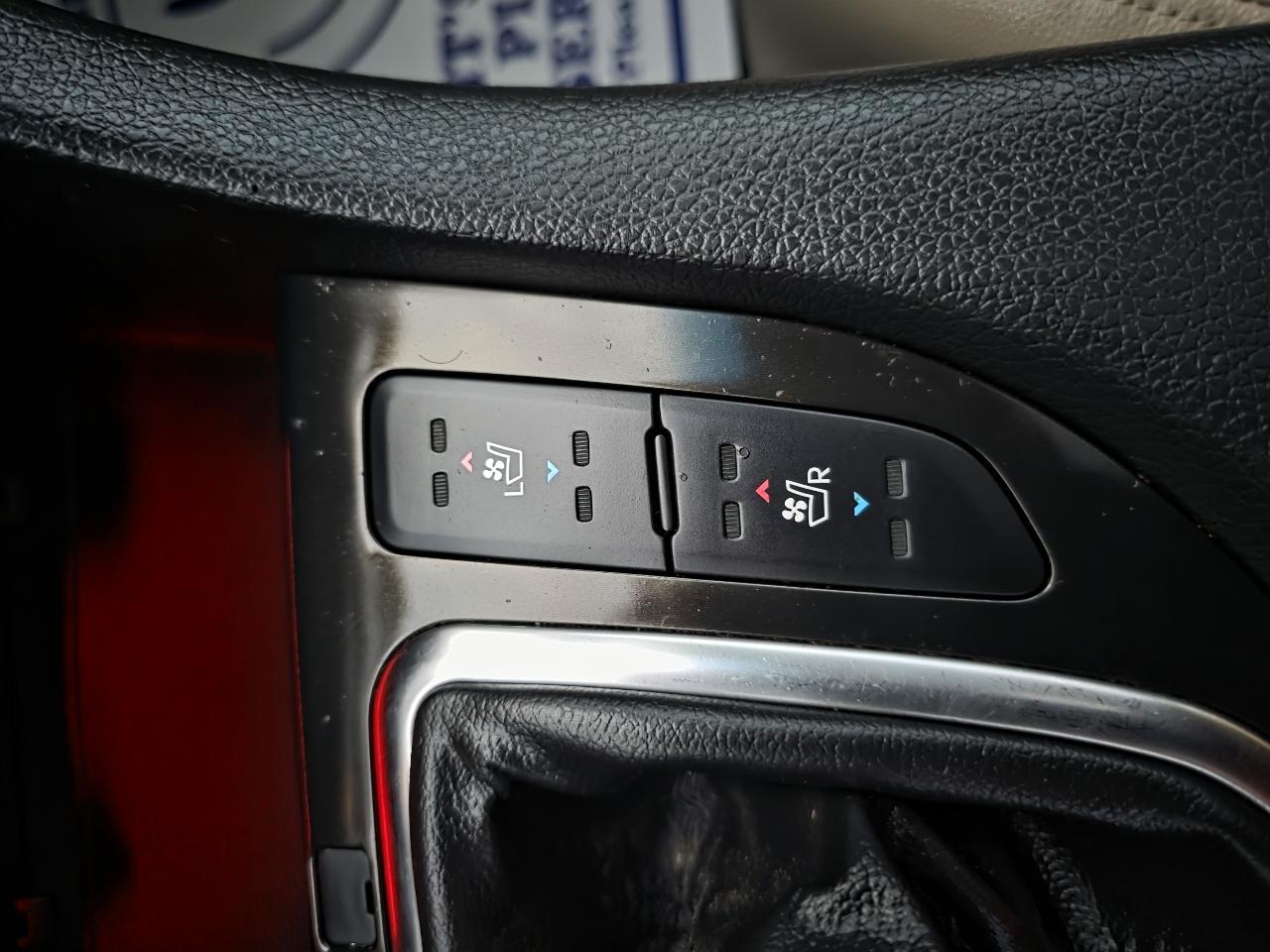 Kia Optima Hybrid Sedan 2012