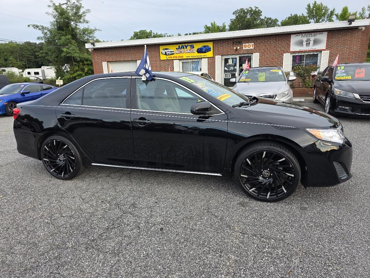Toyota Camry LE 2013